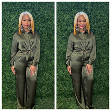 Load image into Gallery viewer, Sateen Luxe Set