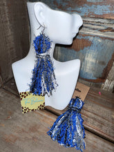 Load image into Gallery viewer, Tassel & Chandelier Earrings