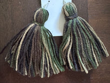 Load image into Gallery viewer, Tassel & Chandelier Earrings
