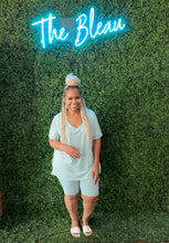 Load image into Gallery viewer, Catching Flights Set… short editon!! (regular sz only)