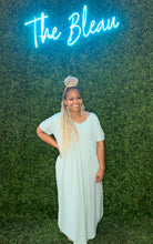 Load image into Gallery viewer, Bleau Armmie Jean Maxi (reg and plush sz)