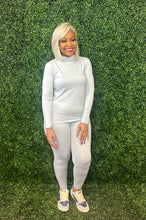 Load image into Gallery viewer, Bleau Mock Neck Sets(regular sz)
