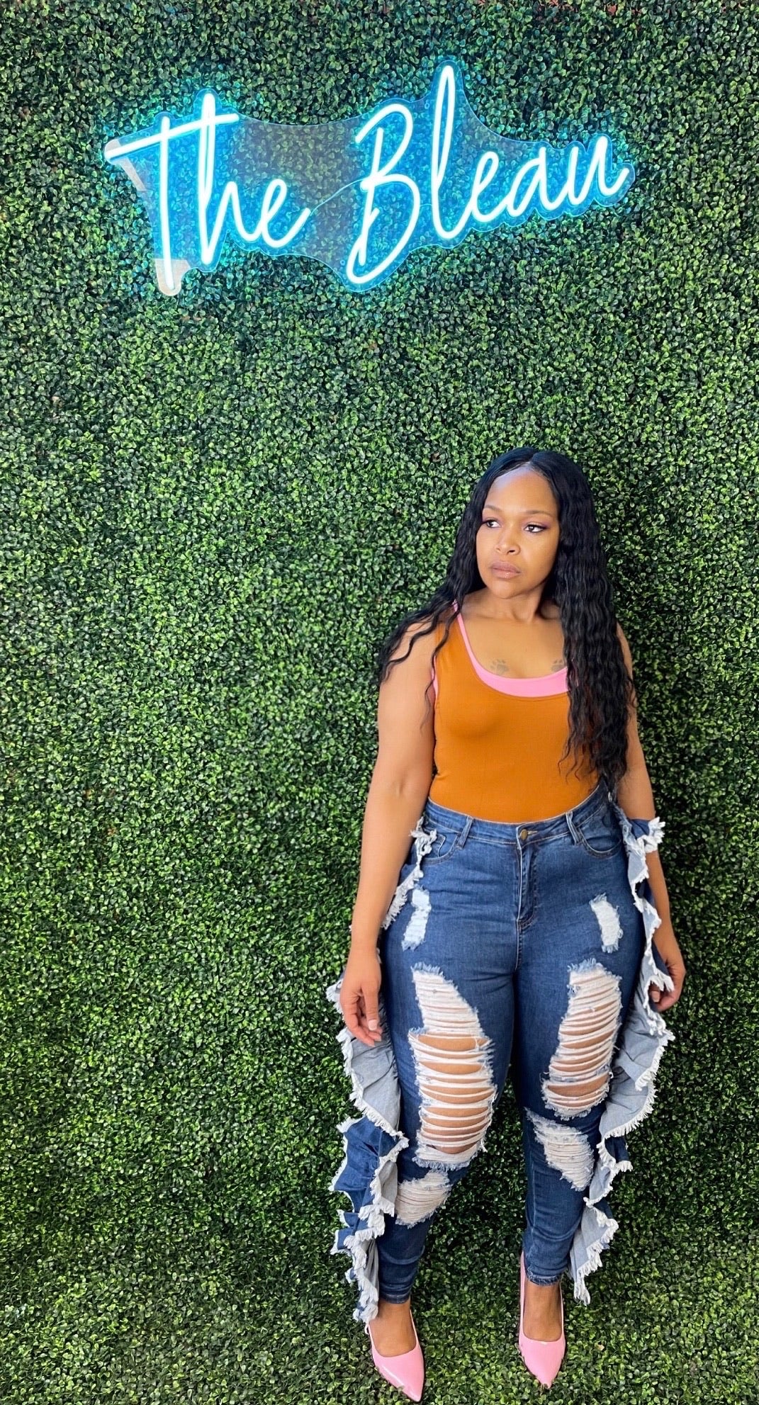 Big issshhh poppin jeans  (plush sz)