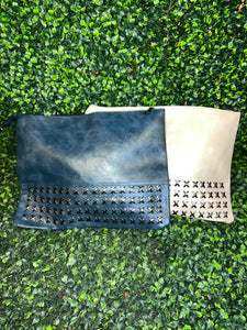 Oversize studded clutch